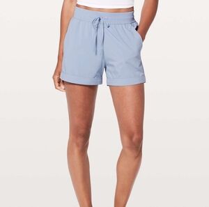 Lululemon Spring Break Away Short *4-way Stretch 3"